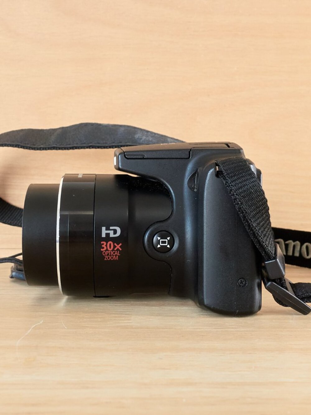 Canon PowerShot SX500 IS 16MP 30x Optical Zoom Bridge Camera Tested - Picture 4 of 8